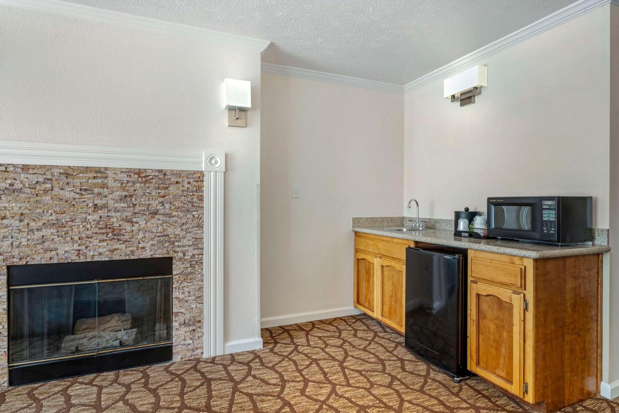 Best Western Salinas Monterey Εξωτερικό φωτογραφία